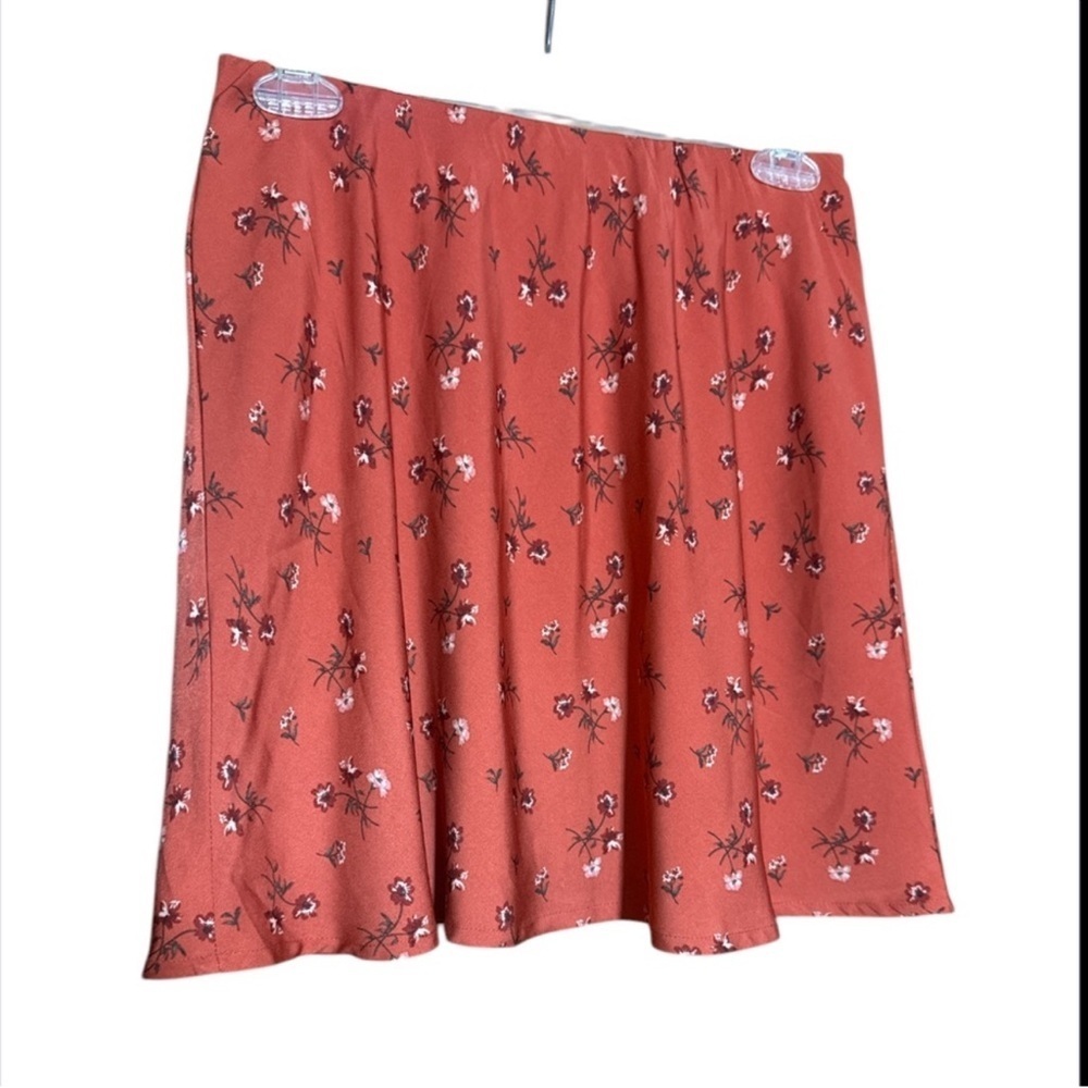 Hollister ultra high-rise skirt floral size small